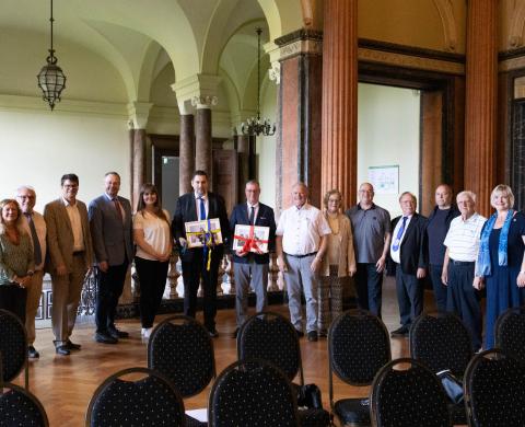 Gruppenbild zur Verabschiedung von Prof. Dr. Uwe Völkening